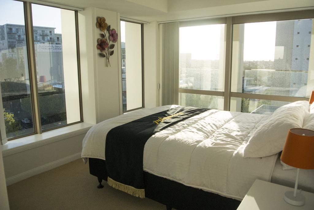 Fiore 2 Apartment Оукланд Екстериор снимка